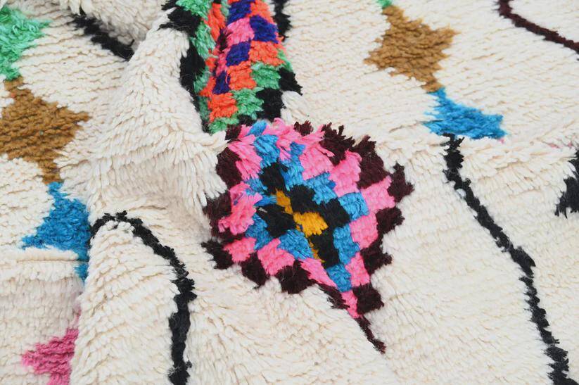 Handmade Moroccan rug in wool 2.5 x 1.5 m