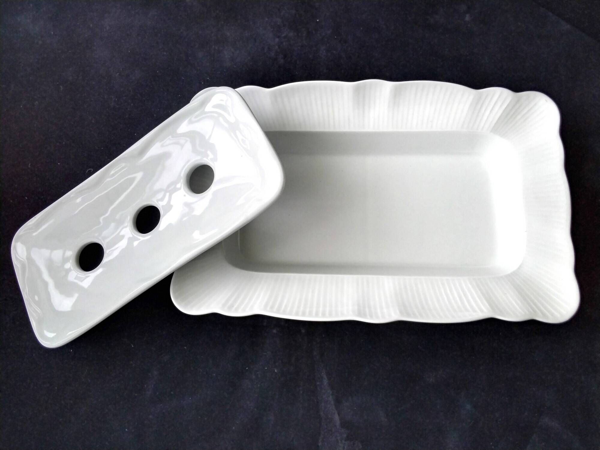 Pillivuyt white porcelain asparagus dish