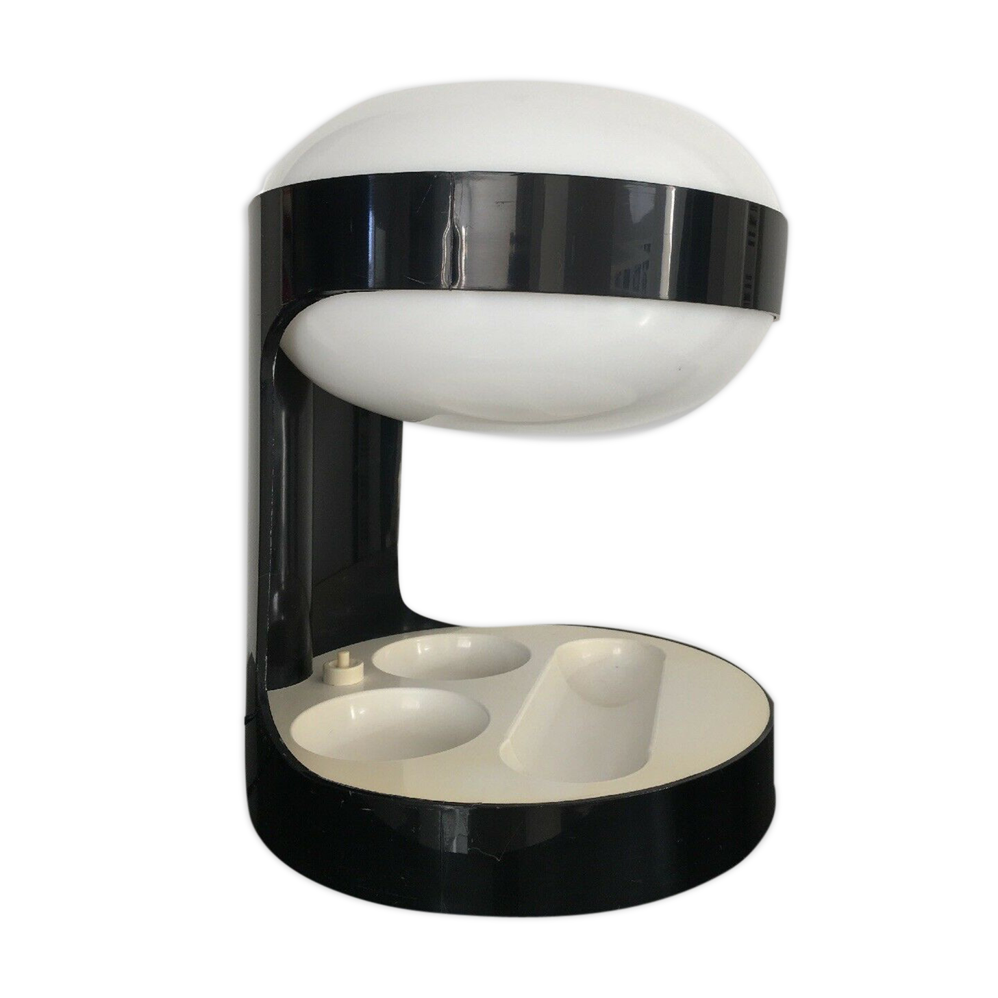 Joe Colombo's KD29 landing lamp