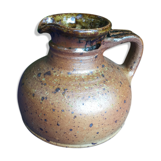 Sandstone pottery