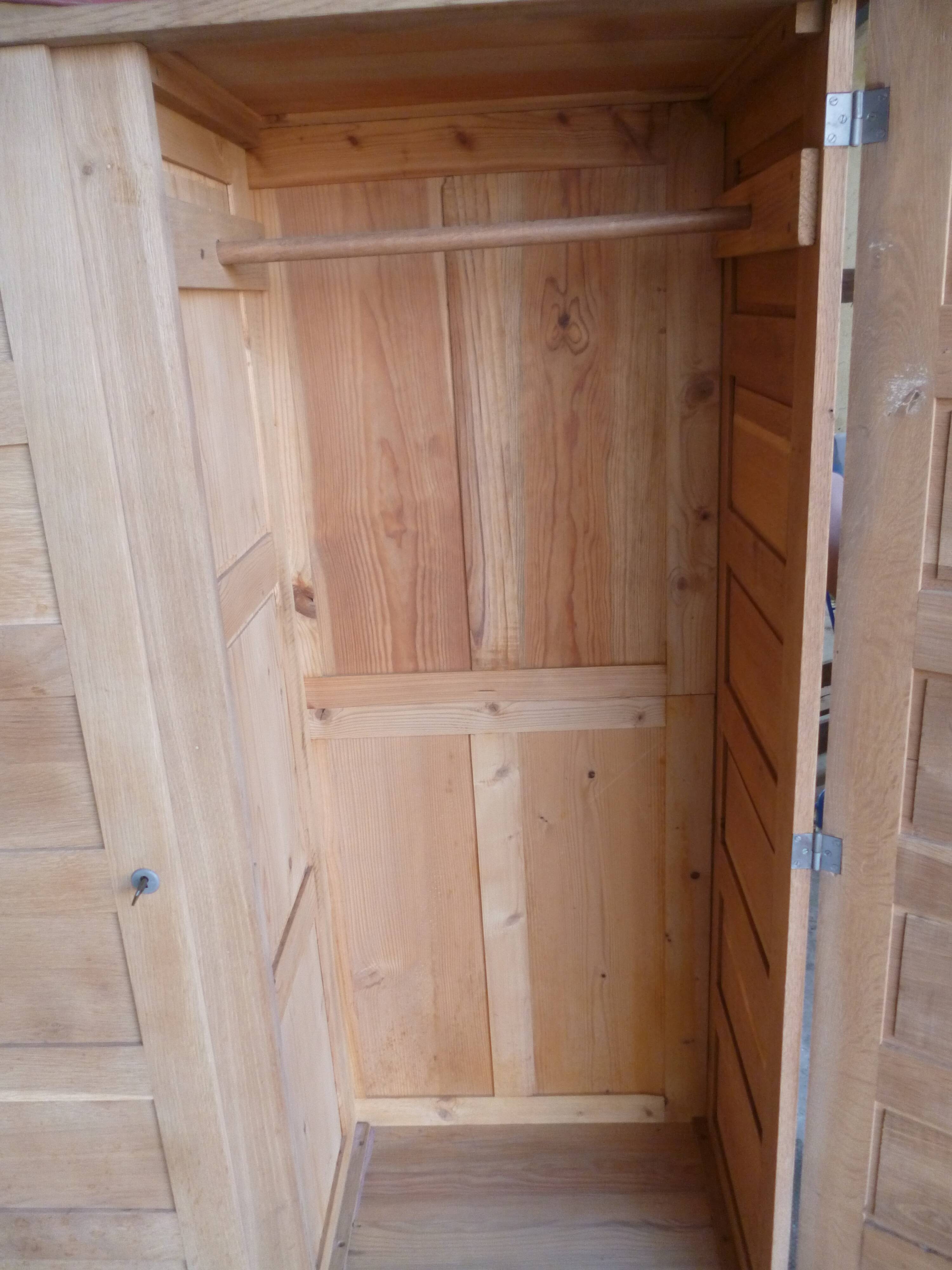 Oak cabinet by René Gabriel