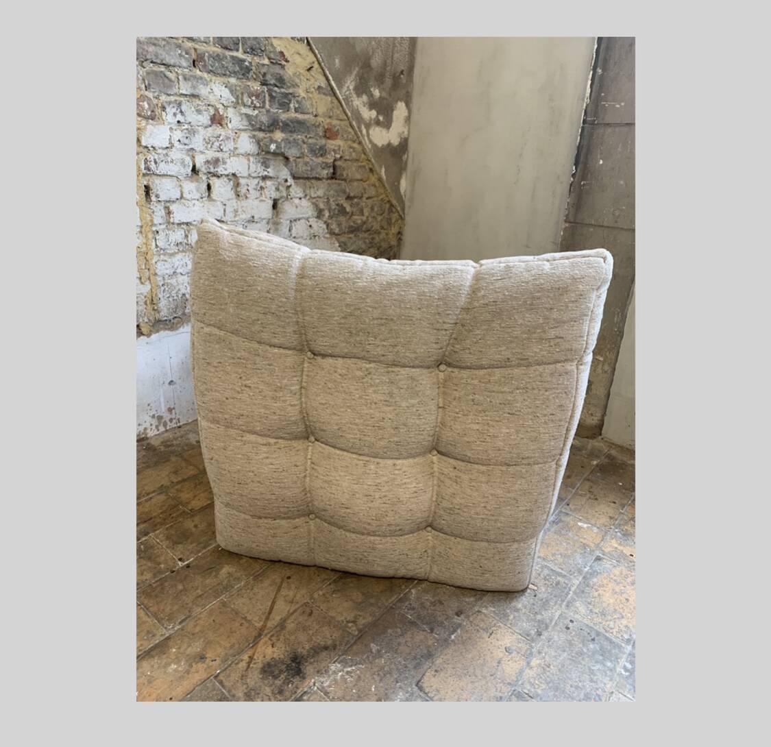 Chauffeuse beka , 1970 en velours tricoté