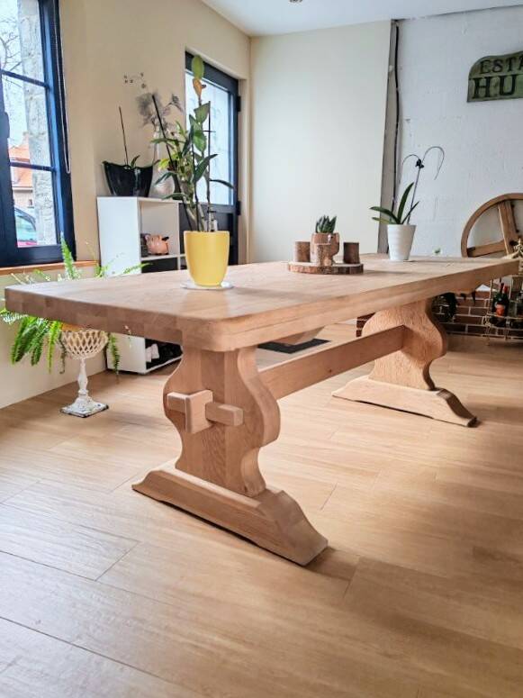 Monastery table in aeorogumed oak