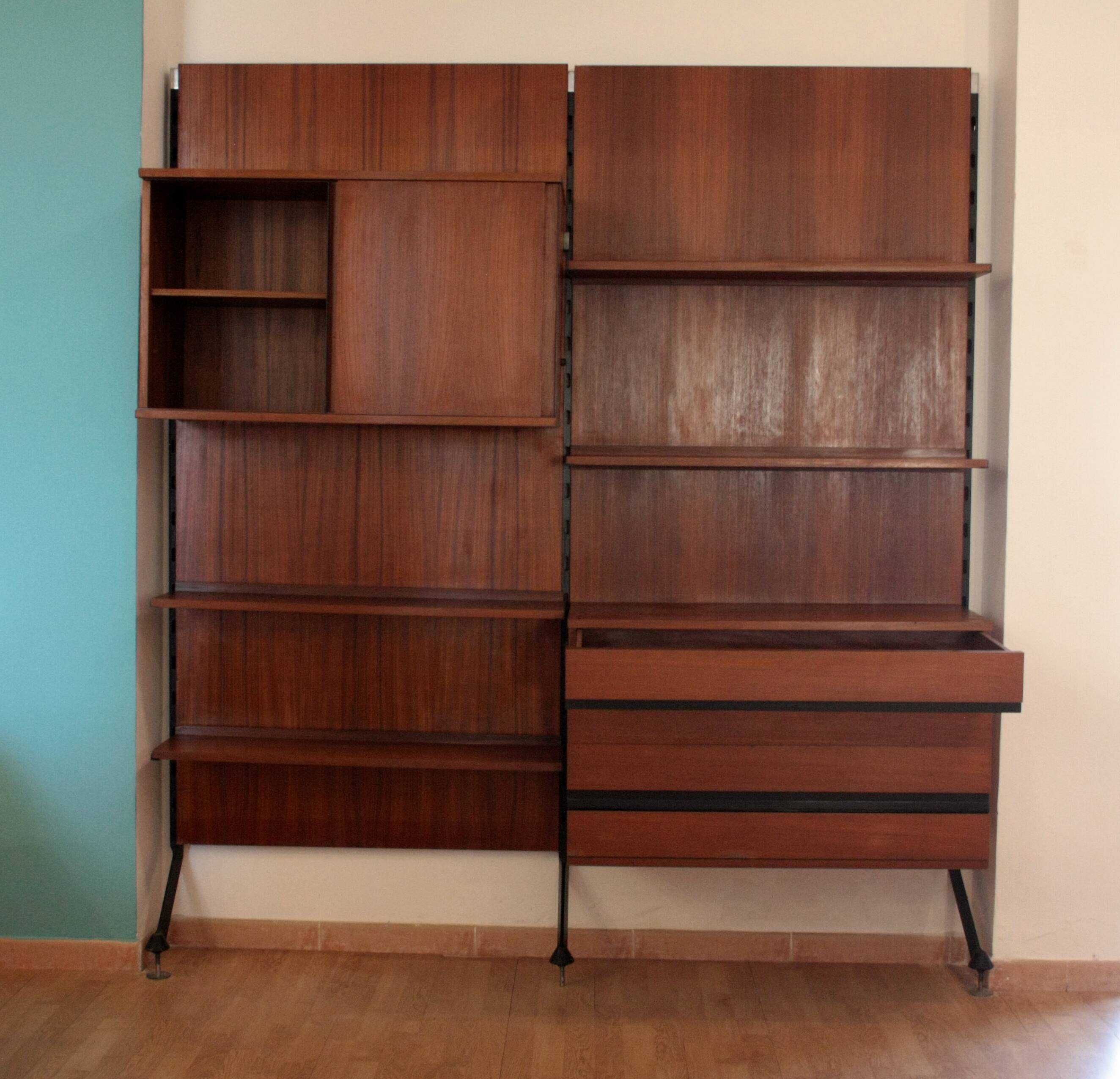 Modular wall system “Urio” by Ico and Luisa Parisi for MiM 1957, bib