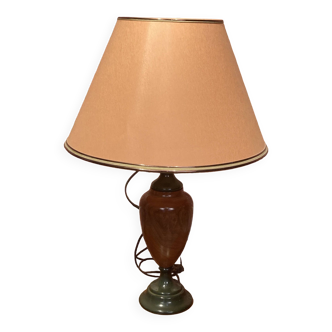 Table lamp with two-tone wooden base