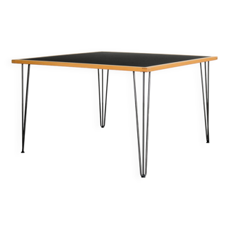 vintage desk | table | 70s | Magnus Olesen