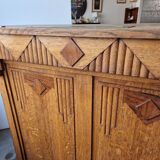 Art Deco trading counter