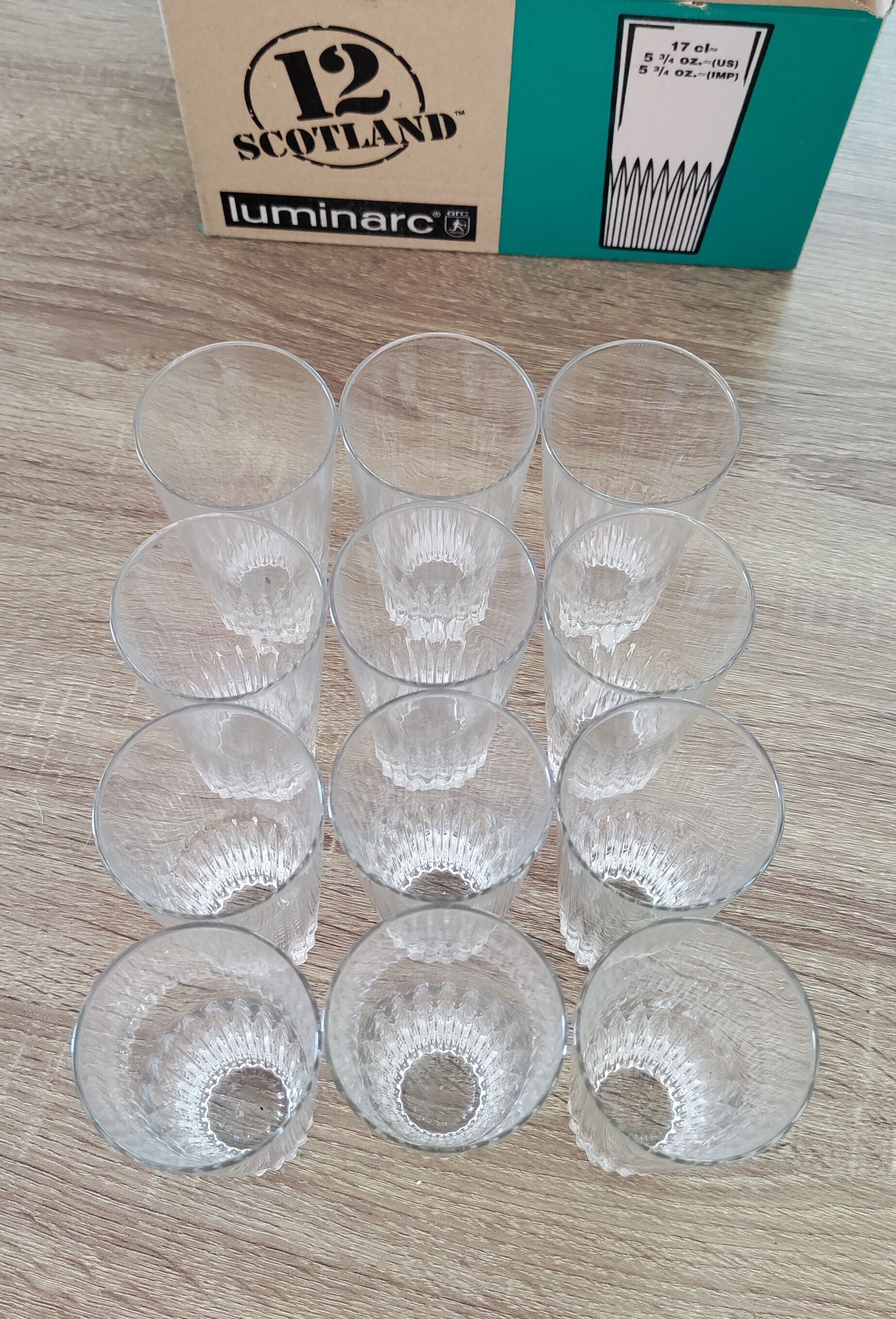 12 verres Scotland d'environ 17 cl