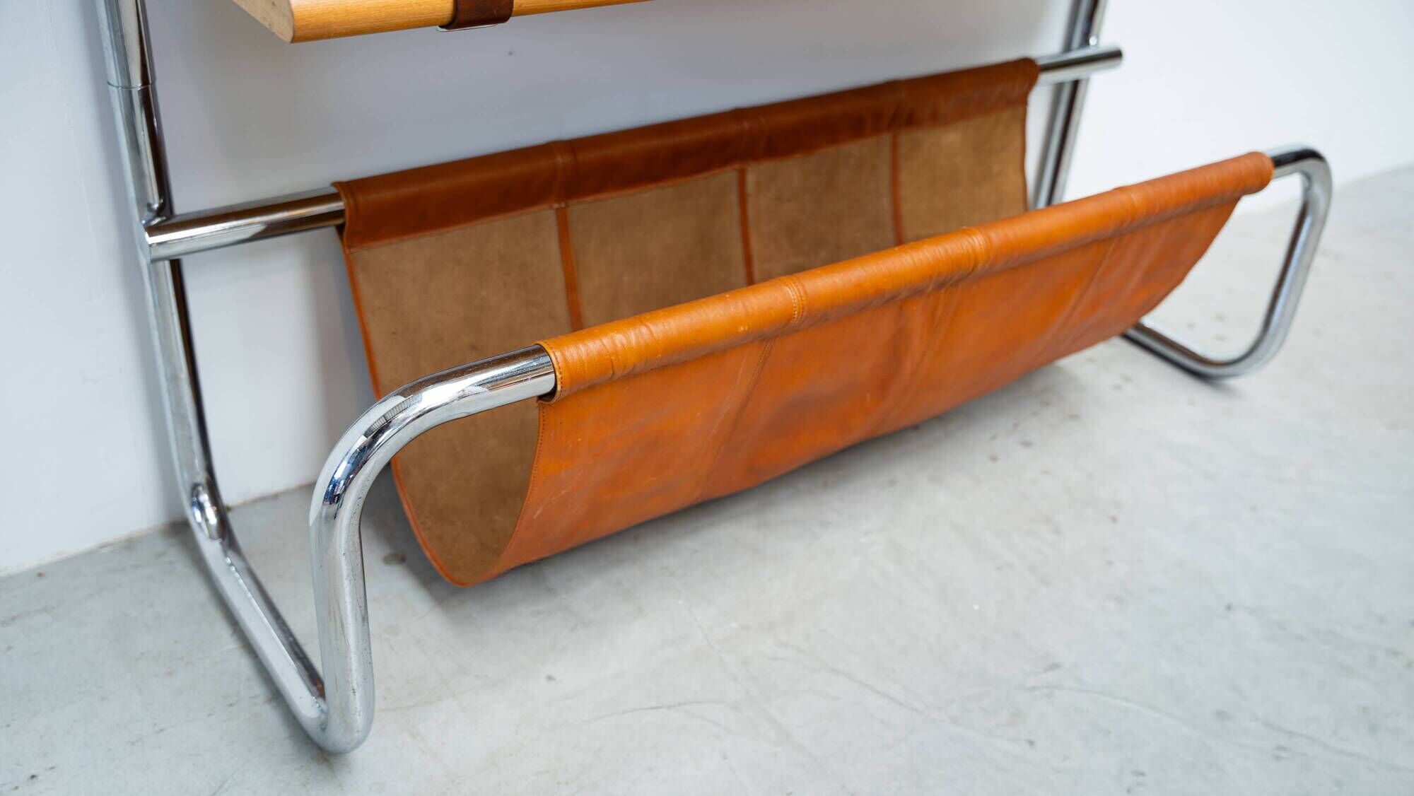 Jumbo Bookcase by Luigi Massoni for Poltrona Frau