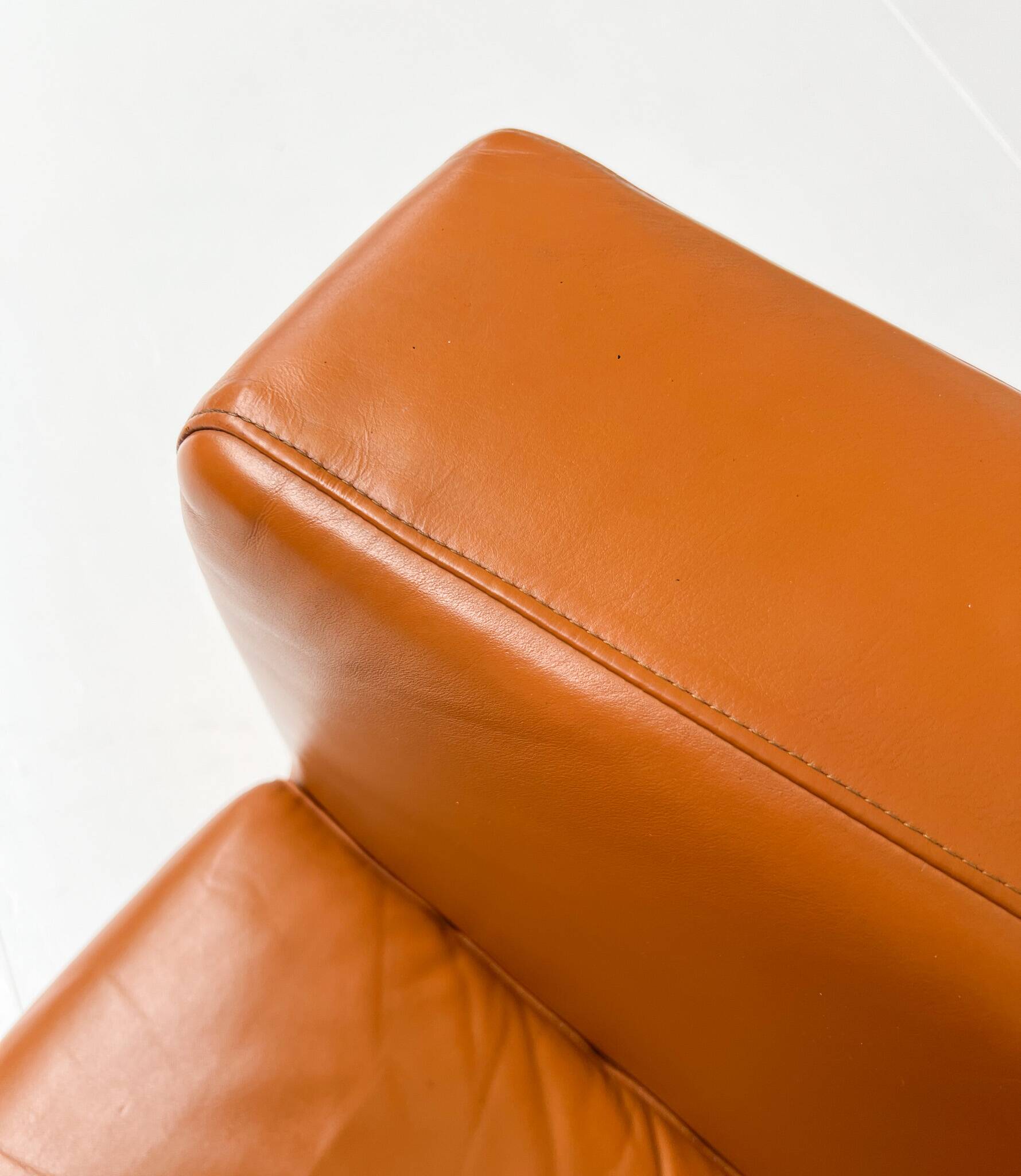 Fauteuil Tulipe de B&B Italia par Jeffrey Bernett, 2000