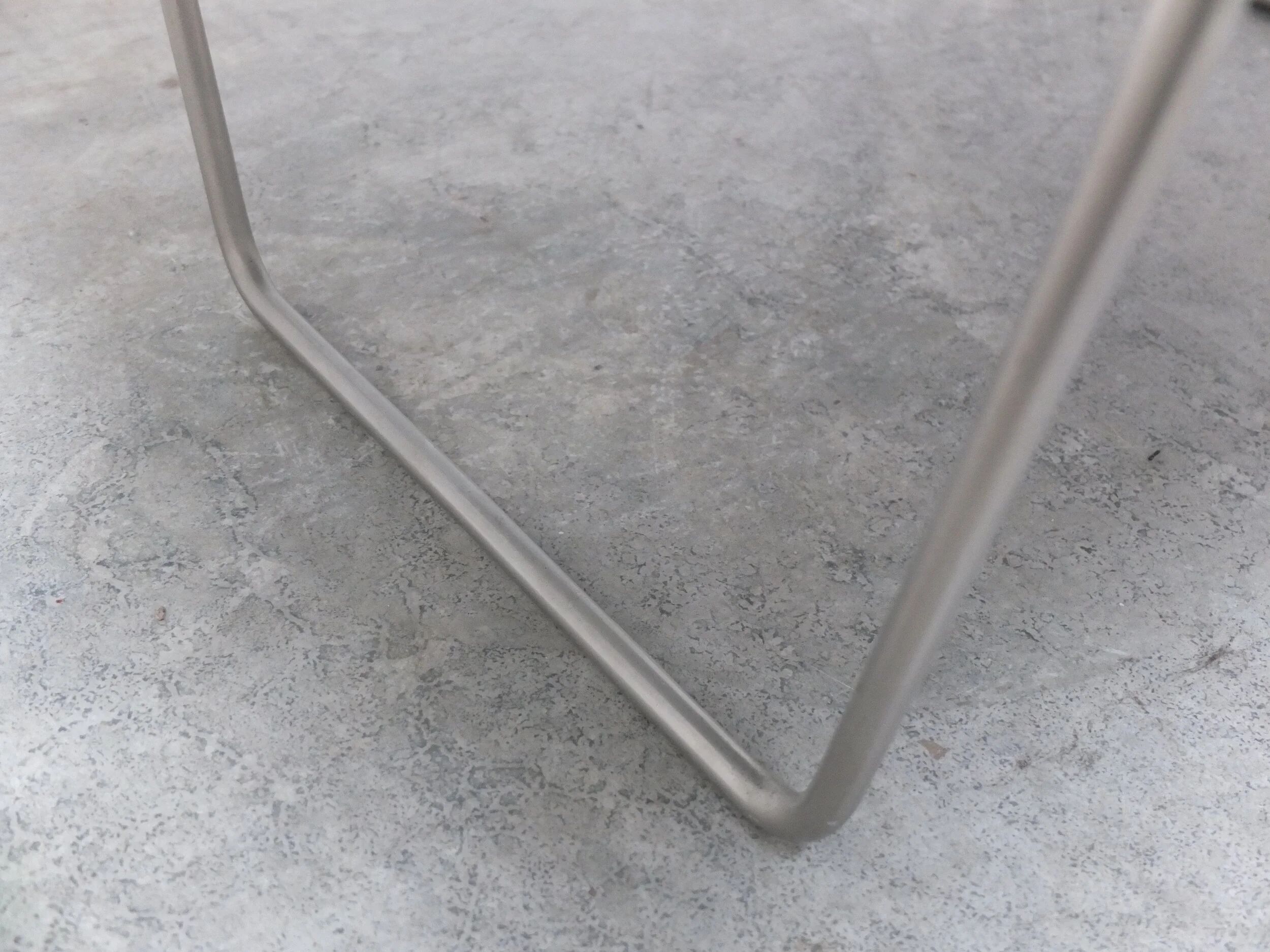 Rare 'Bachelor' coffee table by Verner Panton for Fritz Hansen, 1950s