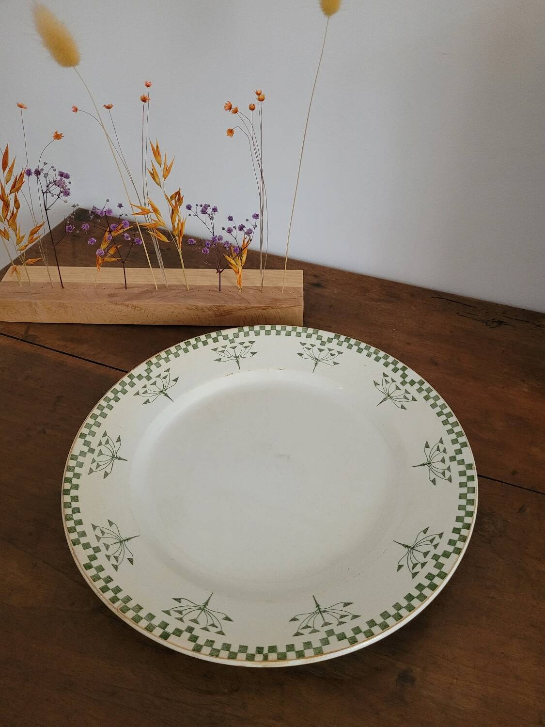Labrador Creil and Montereau serving plate