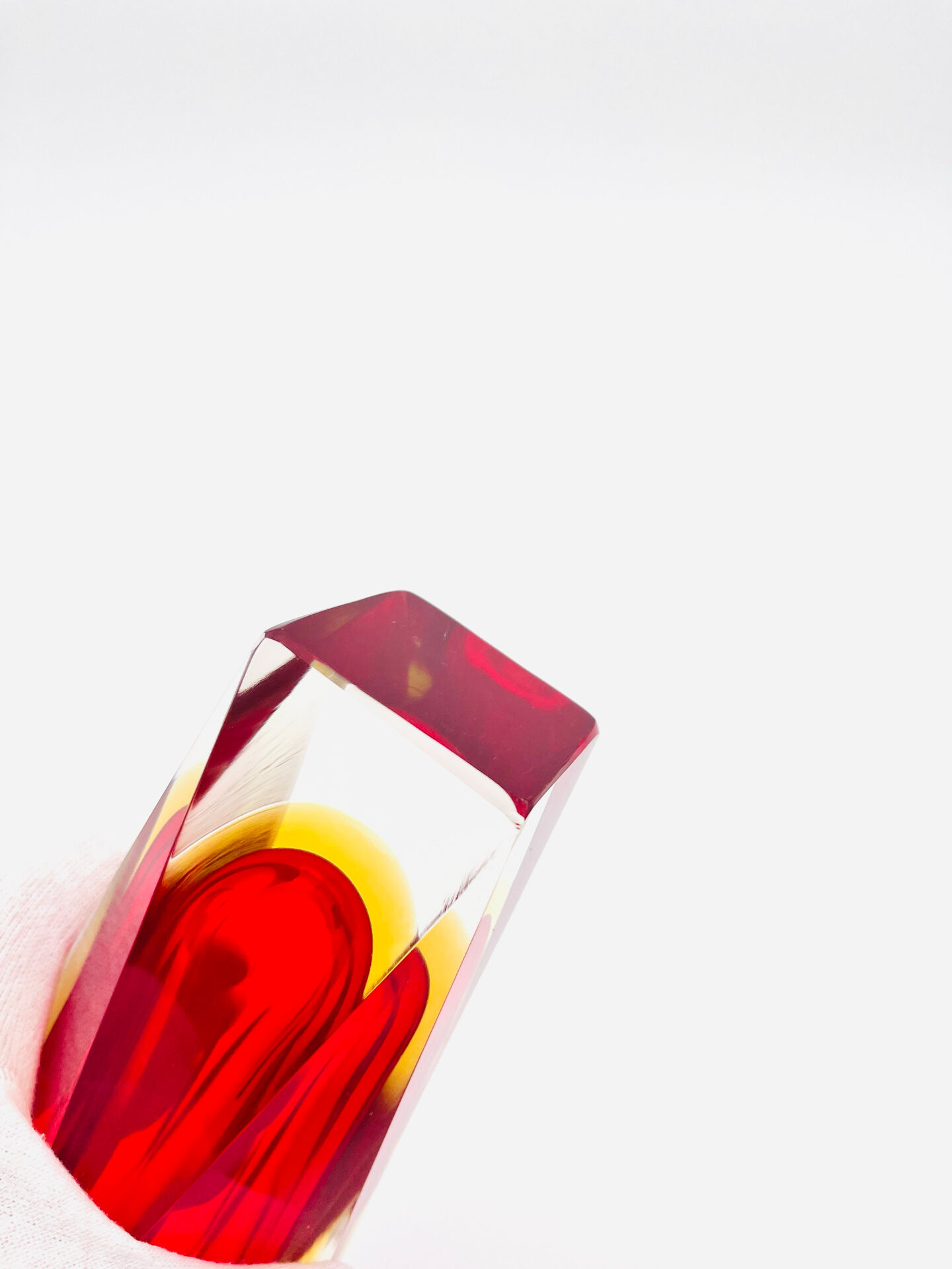 Vase Flavio Poli pour Seguso - Sommerso - Murano rouge et jaune