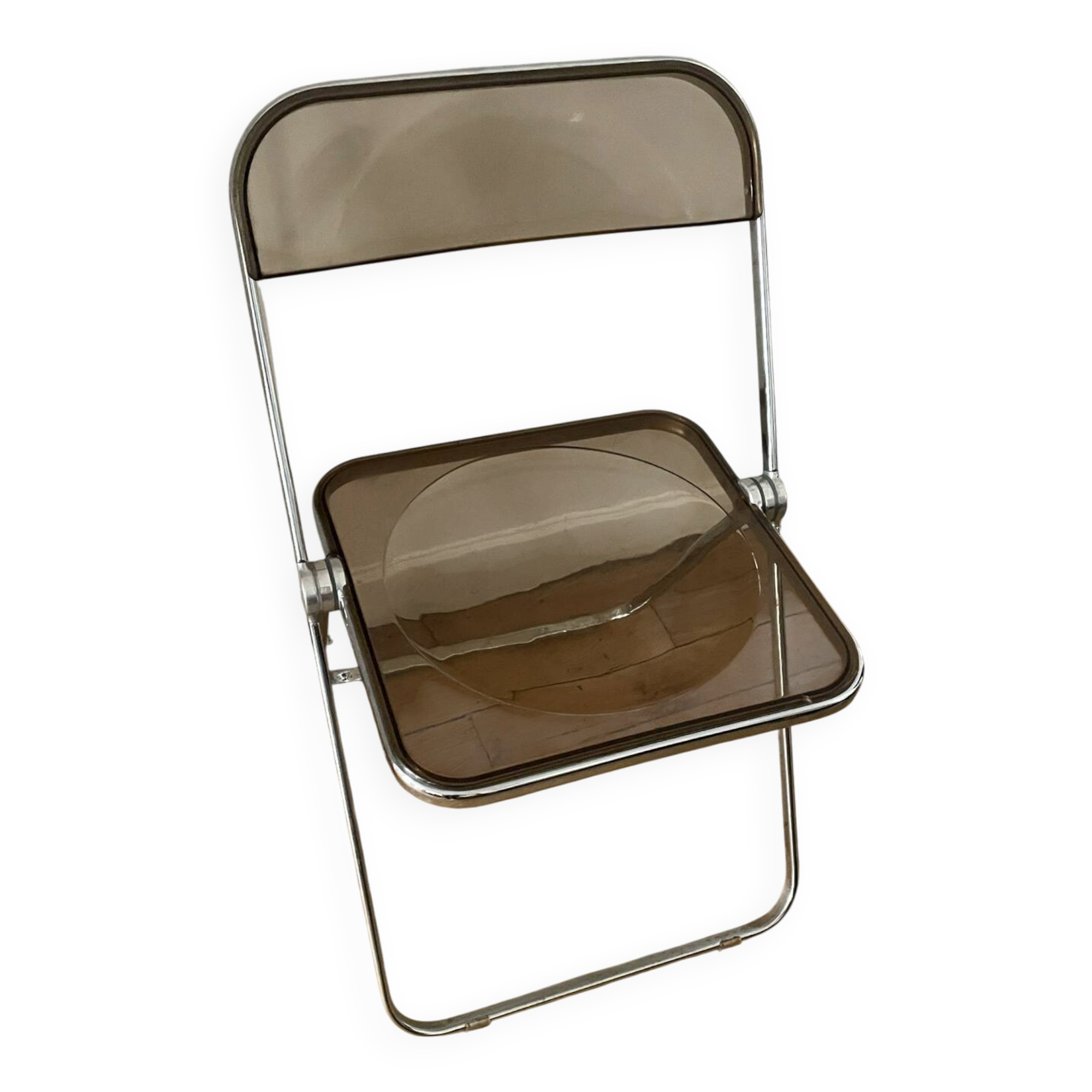 Folding chair ploa designed by giancarlo piretti