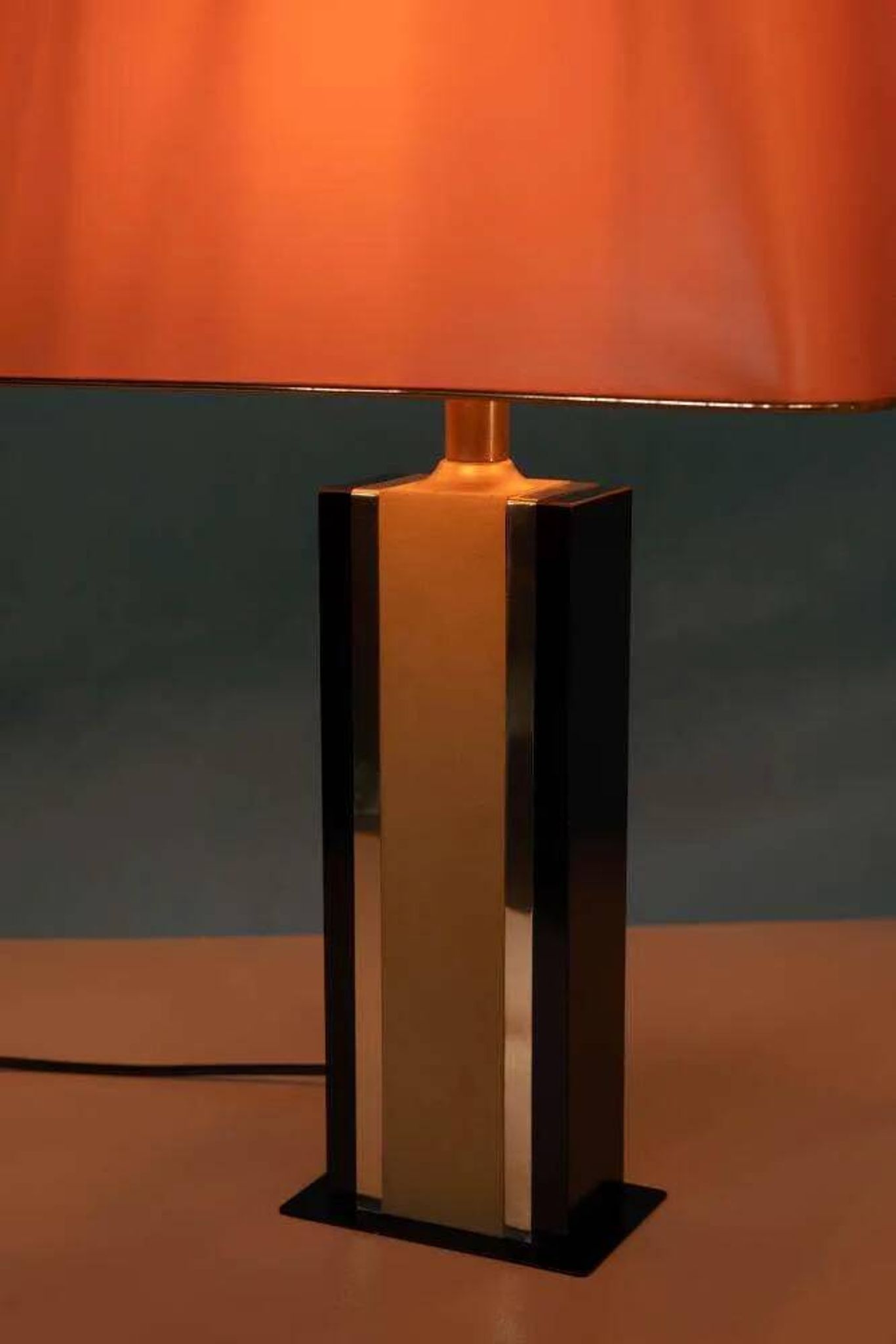 Lampe de table Regency de style hôtel vintage des années 70