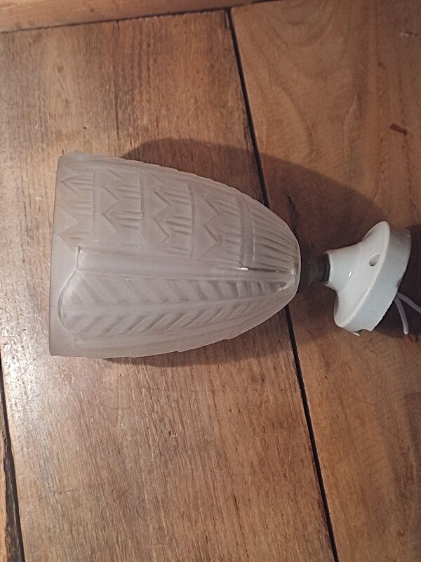 Wall lamp tulip frosted glass edging porcelain support dp 122206