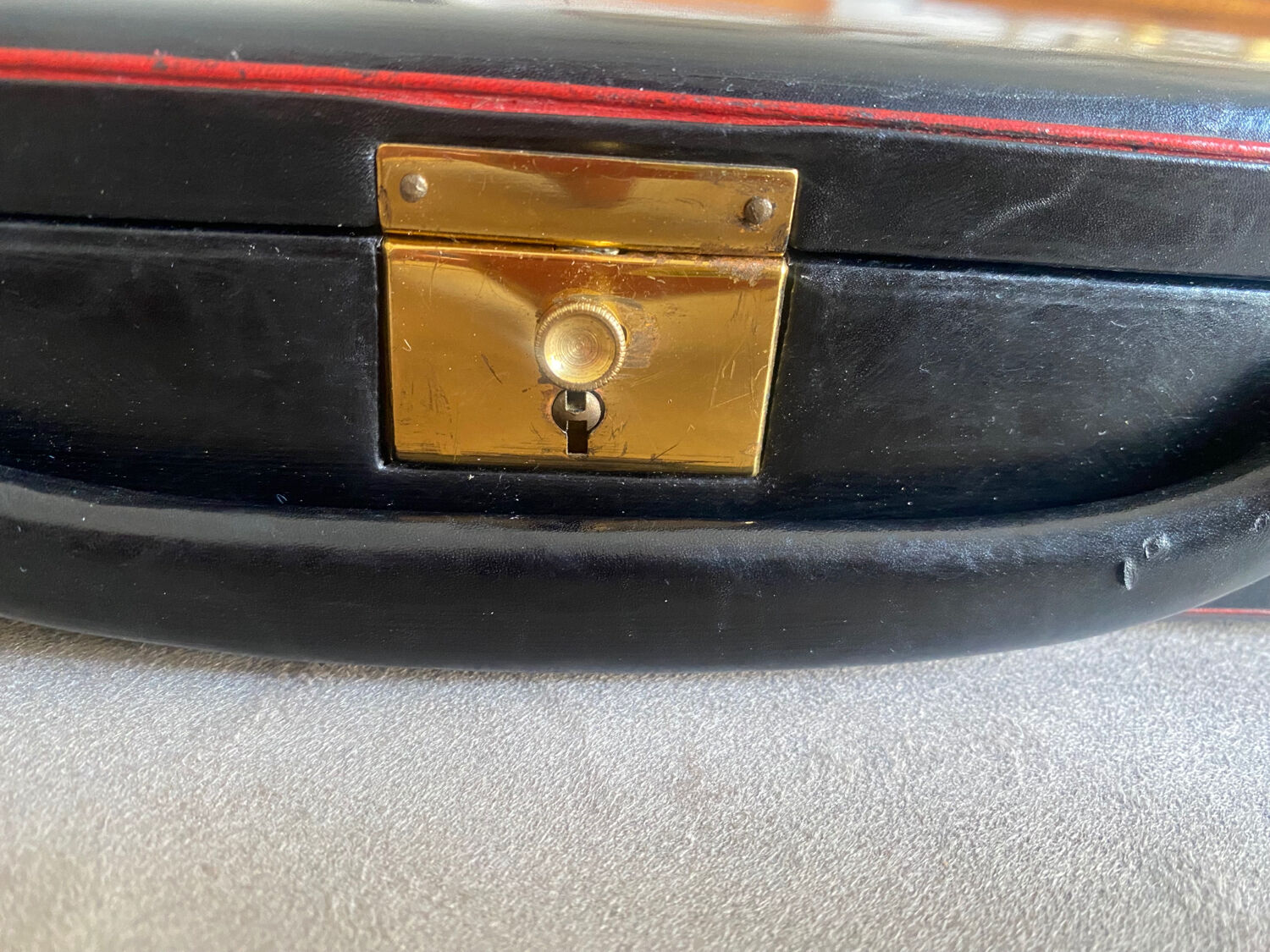 Jewelry box