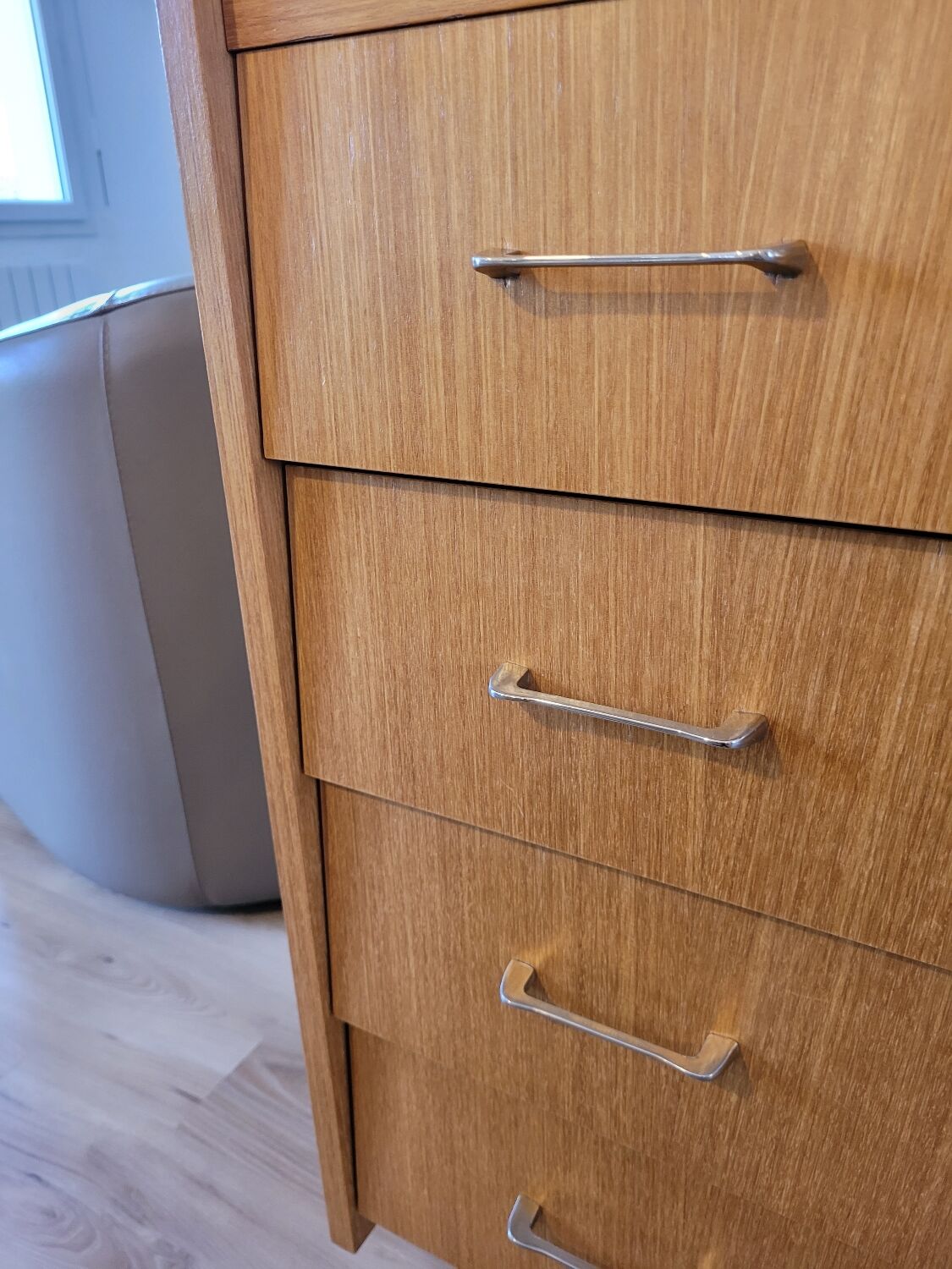 Vintage chest of drawers