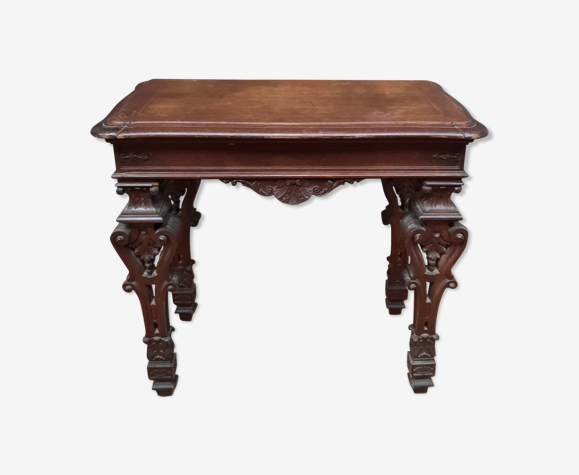 Table de milieu en chêne style renaissance