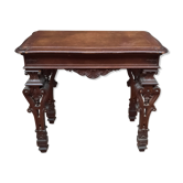 Middle table in oak renaissance style