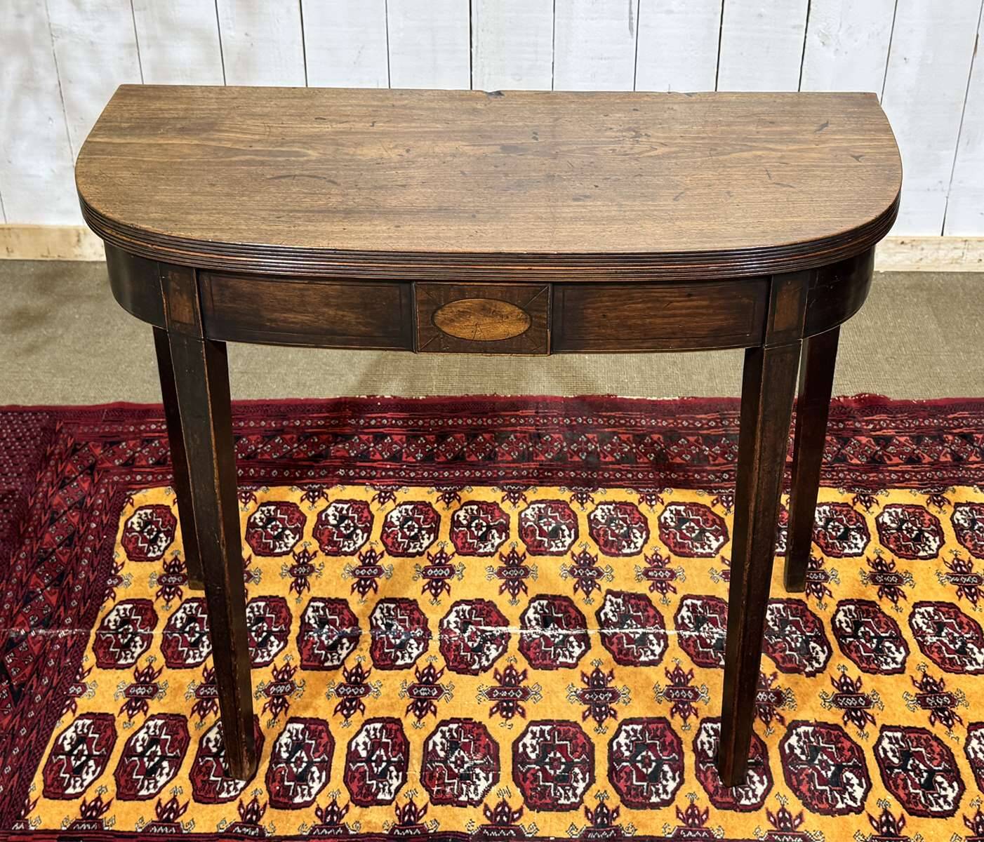 Table console demi lune anglaise en acajou 19ème