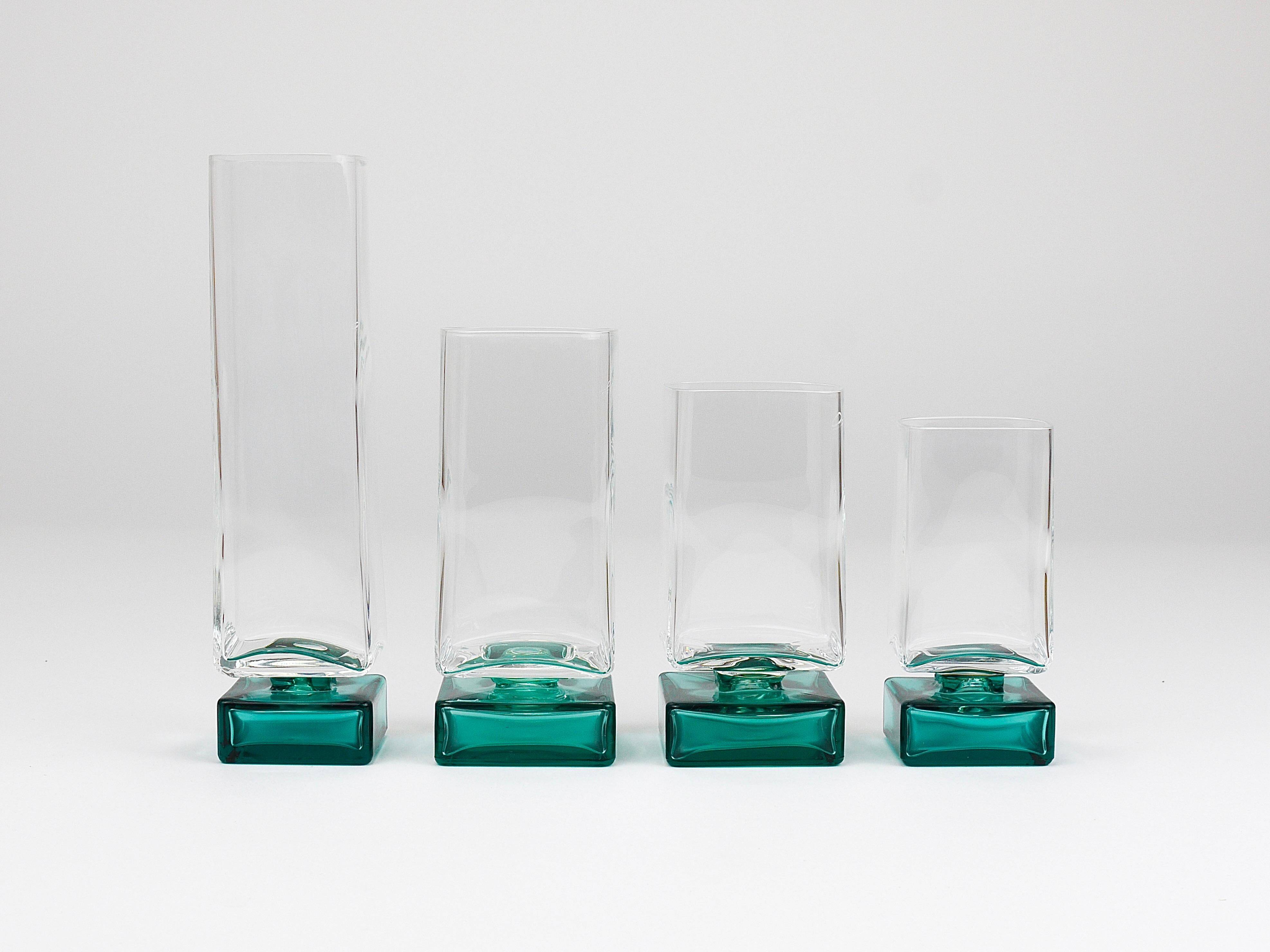 Set of 24 Luigi Bormioli Postmodern Light & Music Monet glasses, Italy, 1980s.