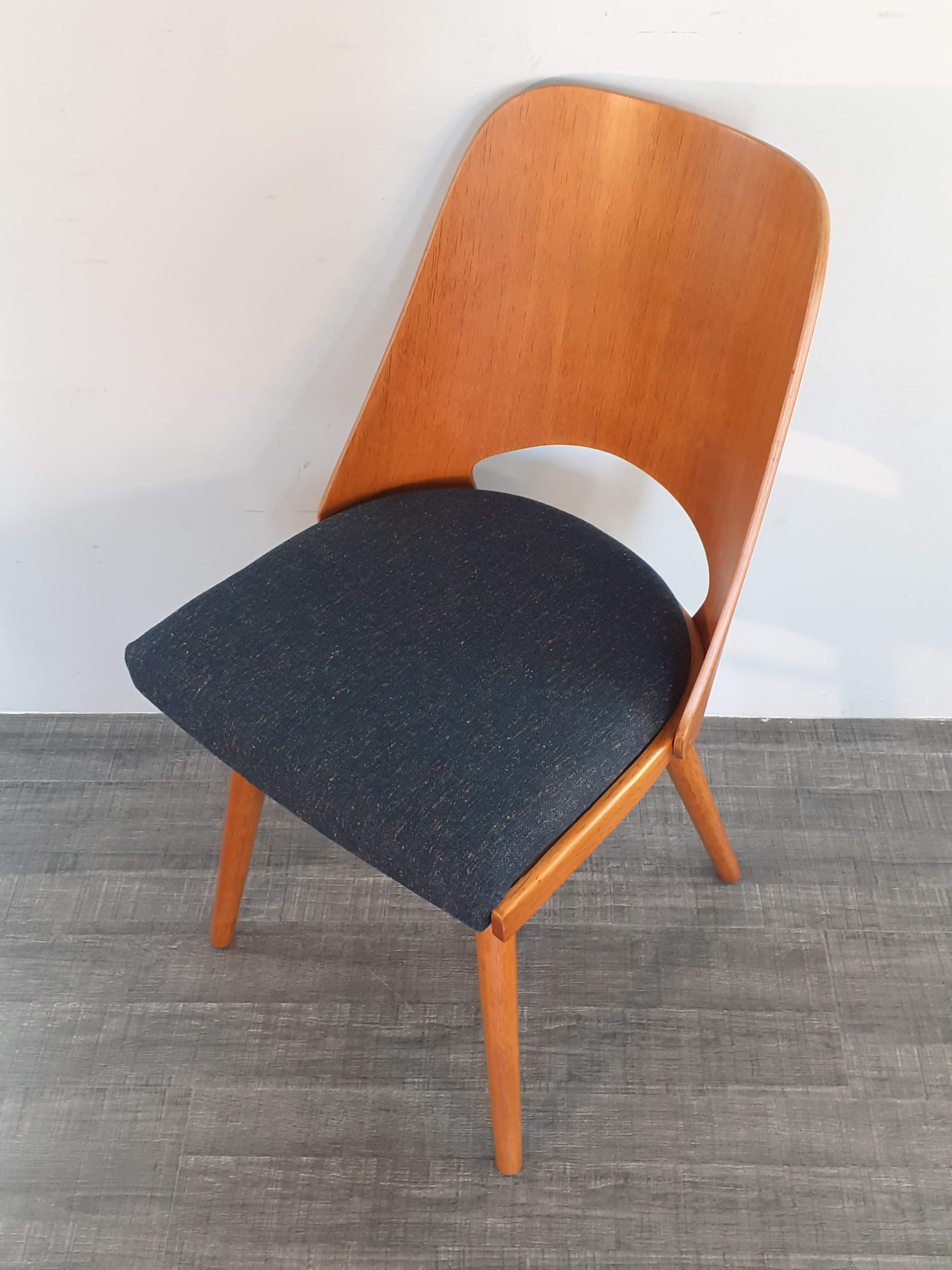 Set of 6 renovated chairs, design Oswald Haerdtl by Ton, Czech, 1960s