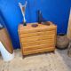 Commode vintage dans le goût de la maison regain