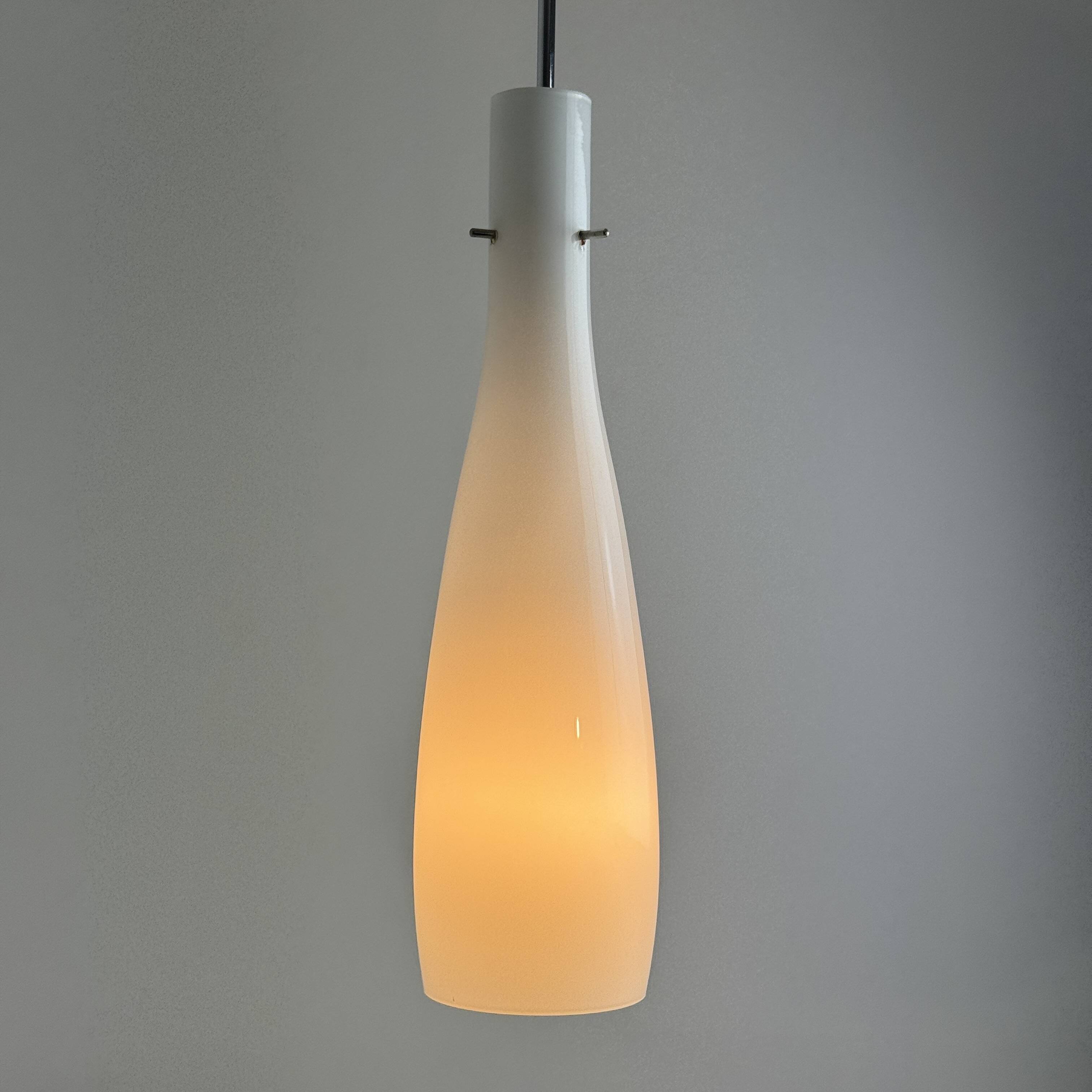 Vintage 1970 opaline suspension light
