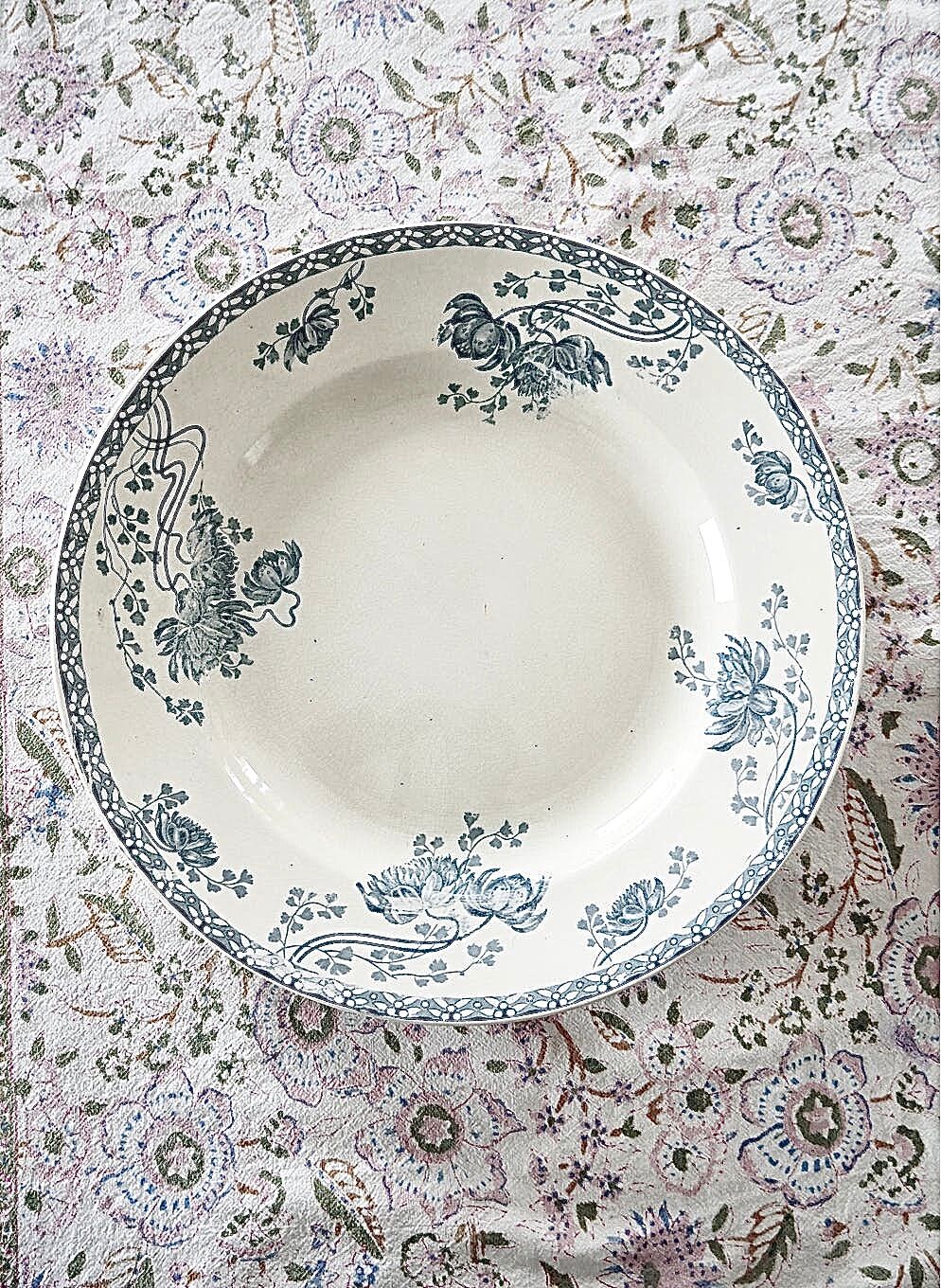 Royal Sarreguemines service dish