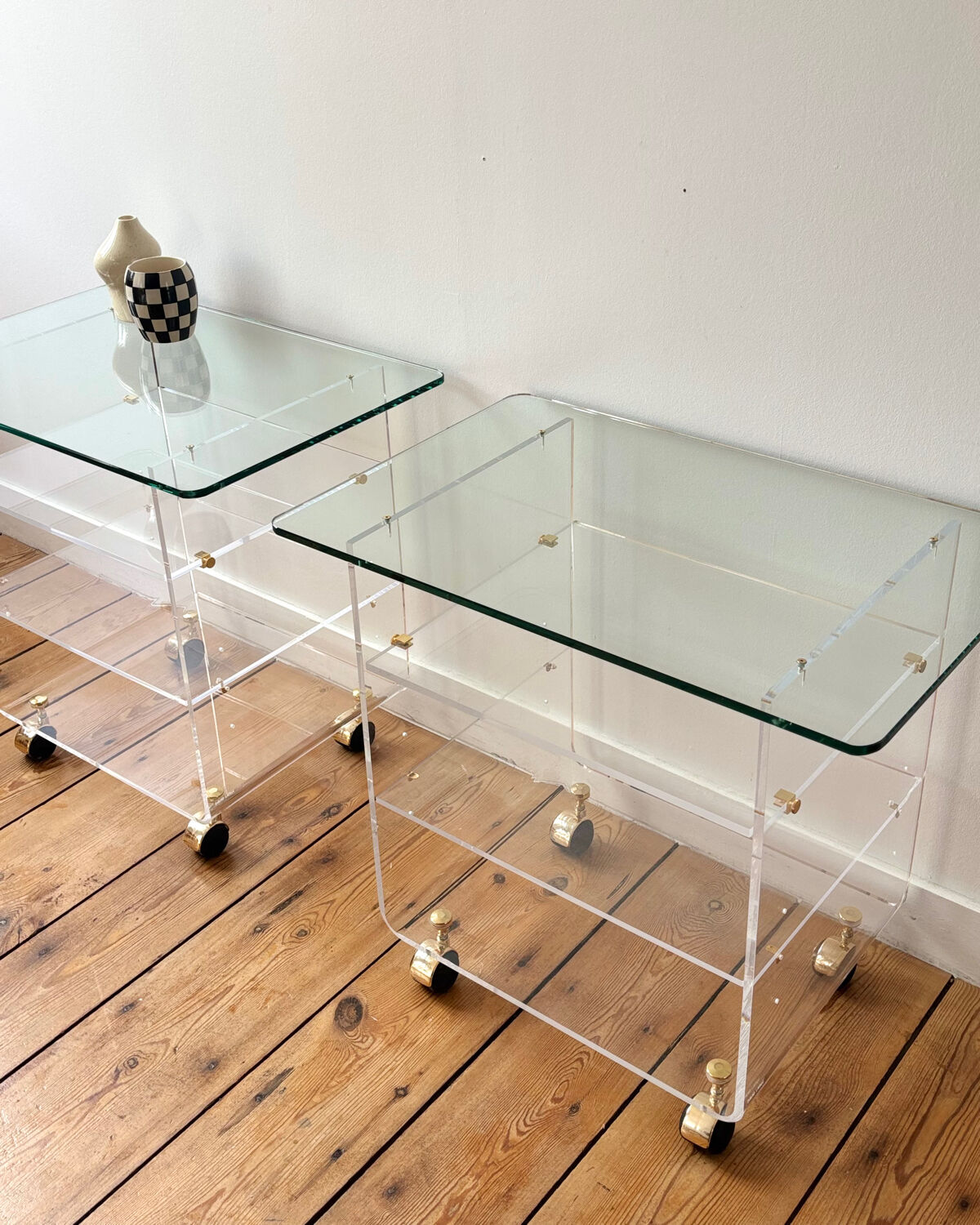 Side table / David Lange trolley