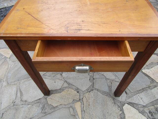 Small old administrative table with 1 drawer