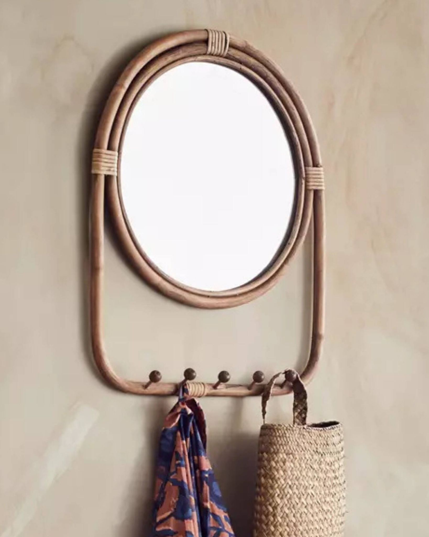 Miroir bohème rond en bambou+ 5 patères – 48 × 2 × 63 cm