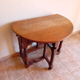 English folding gateleg table