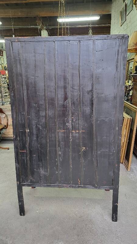 Small Asian lacquered wardrobe with 2 doors and 5 drawers.