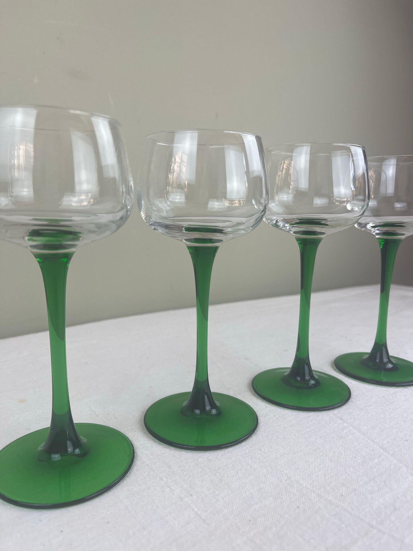 4 vintage glasses