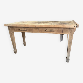 Farmhouse table with drawers in raw wood