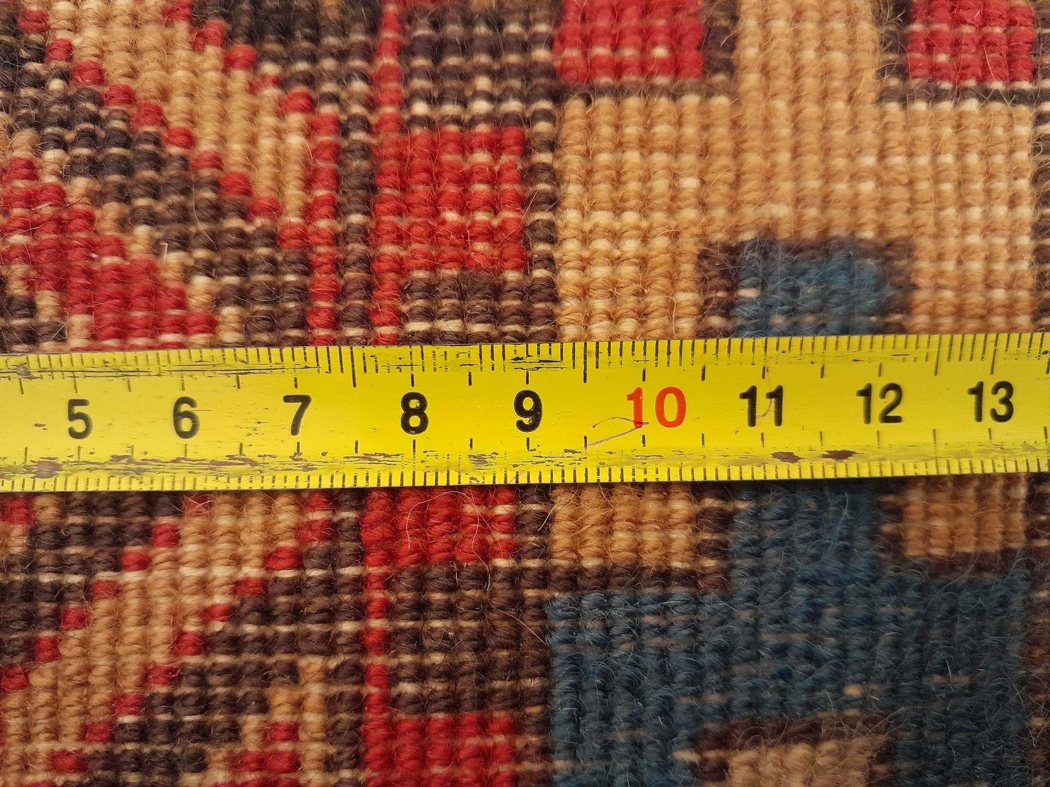 Handmade Sinkiang rug 279x204cm