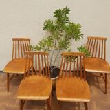 4 Scandinavian chairs like "Stockholm"