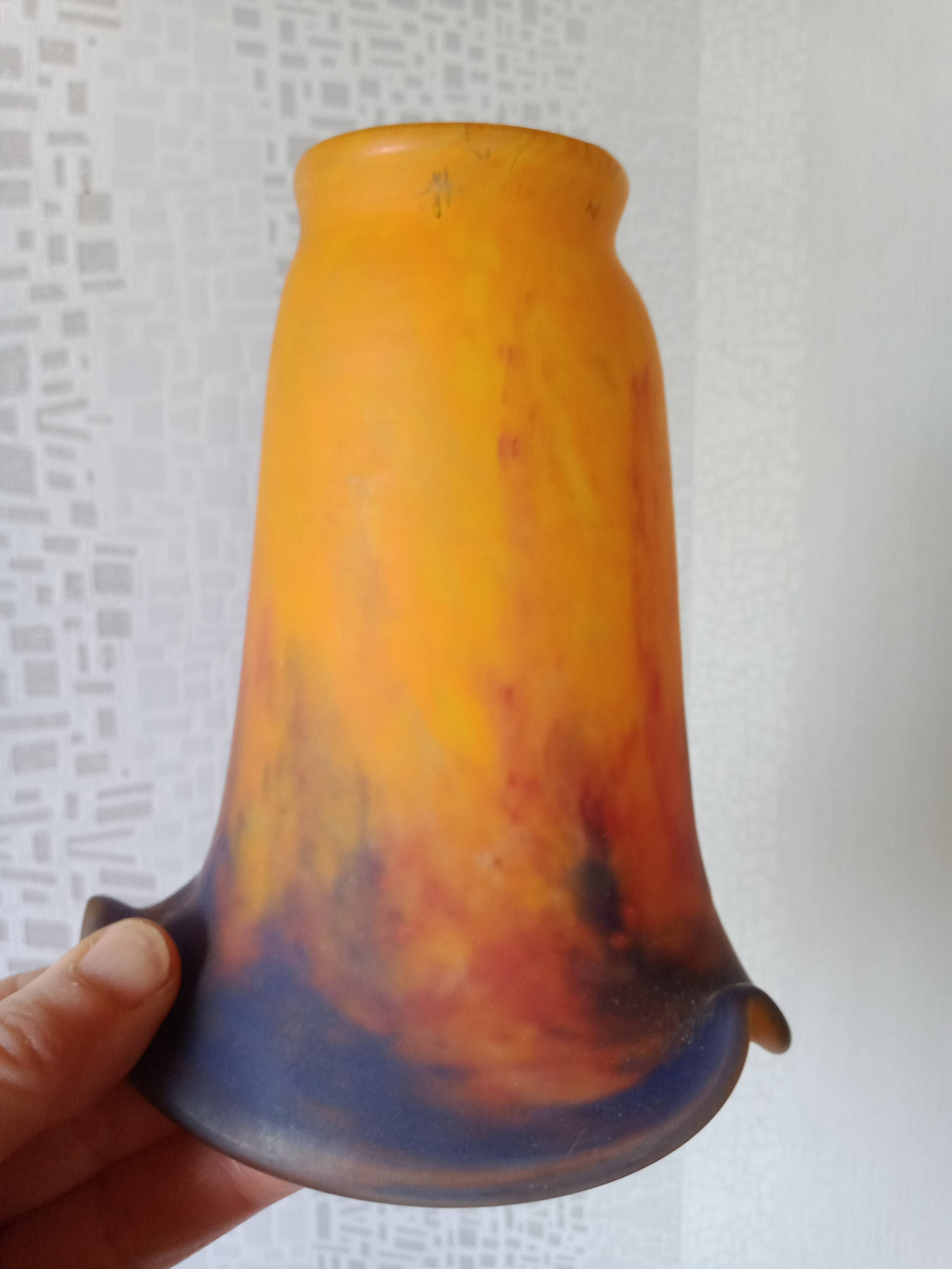 Le Verre Français croix Lorraine - Tulipe verre marmoréen orangé