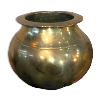 Pot indien en bronze