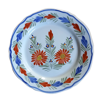HB Quimper plate with floral decoration