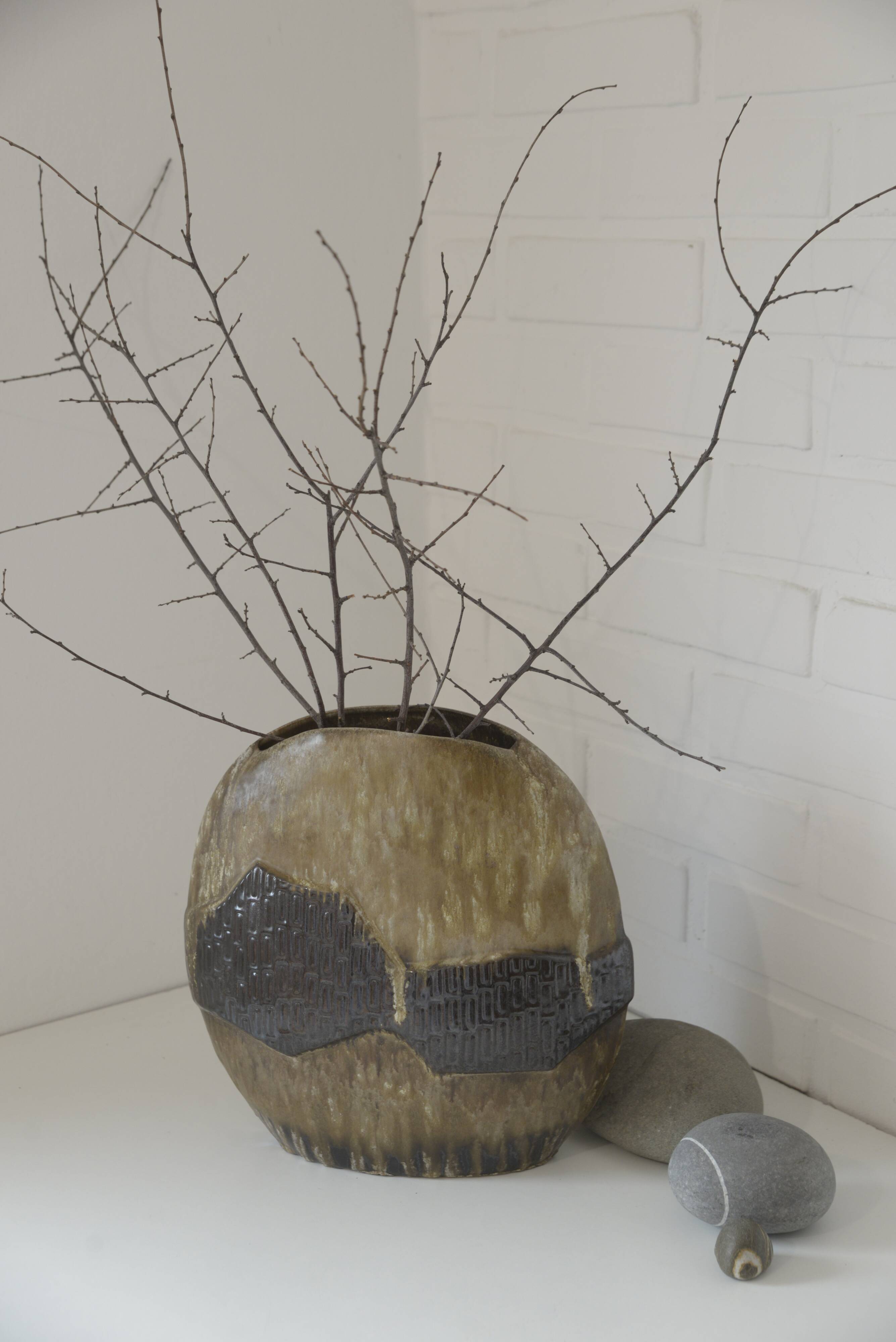 Vintage ceramic floor pampas grass vase brown fat lava pottery Germany 70's