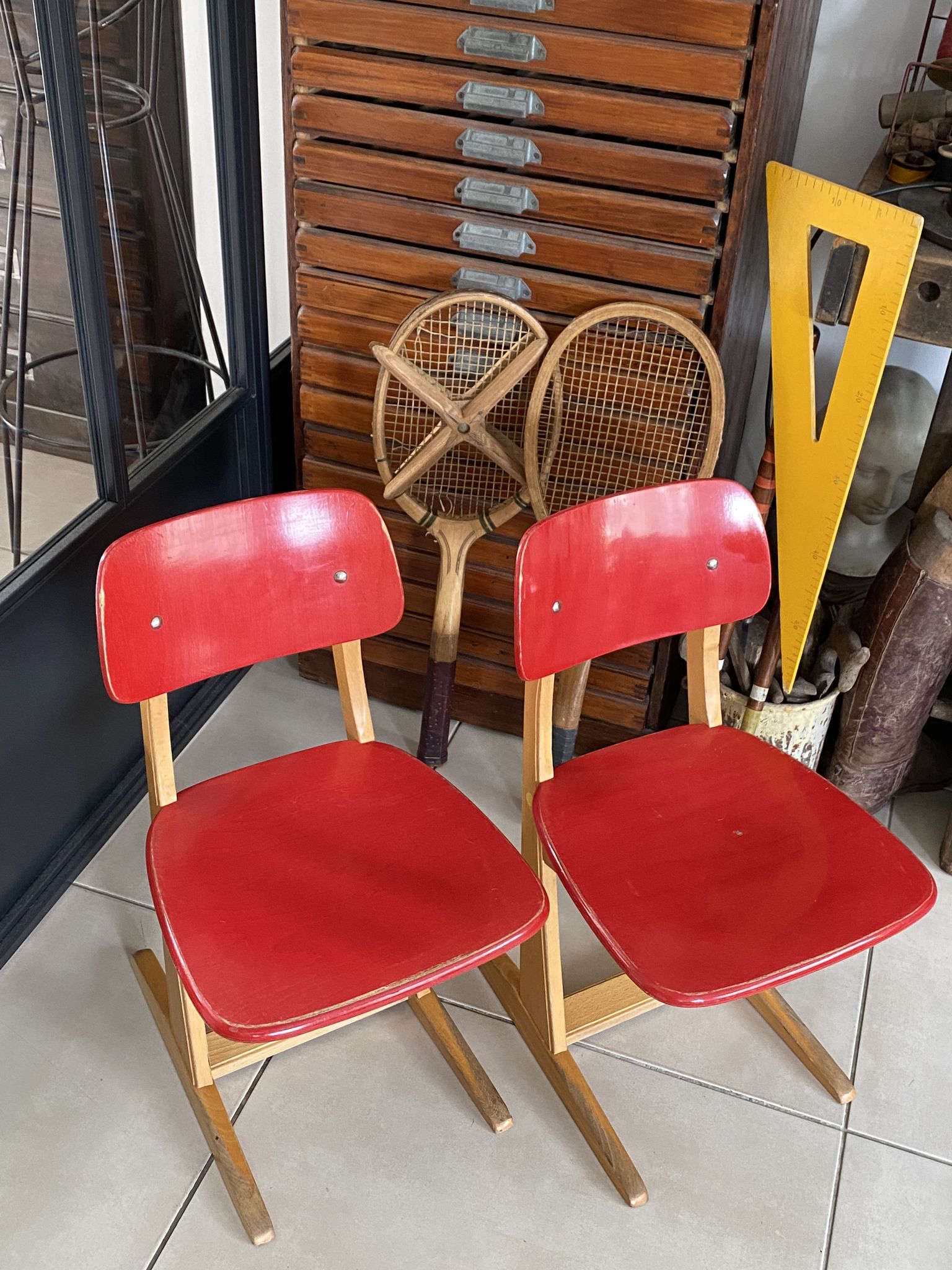 Vintage red Casala children's chair