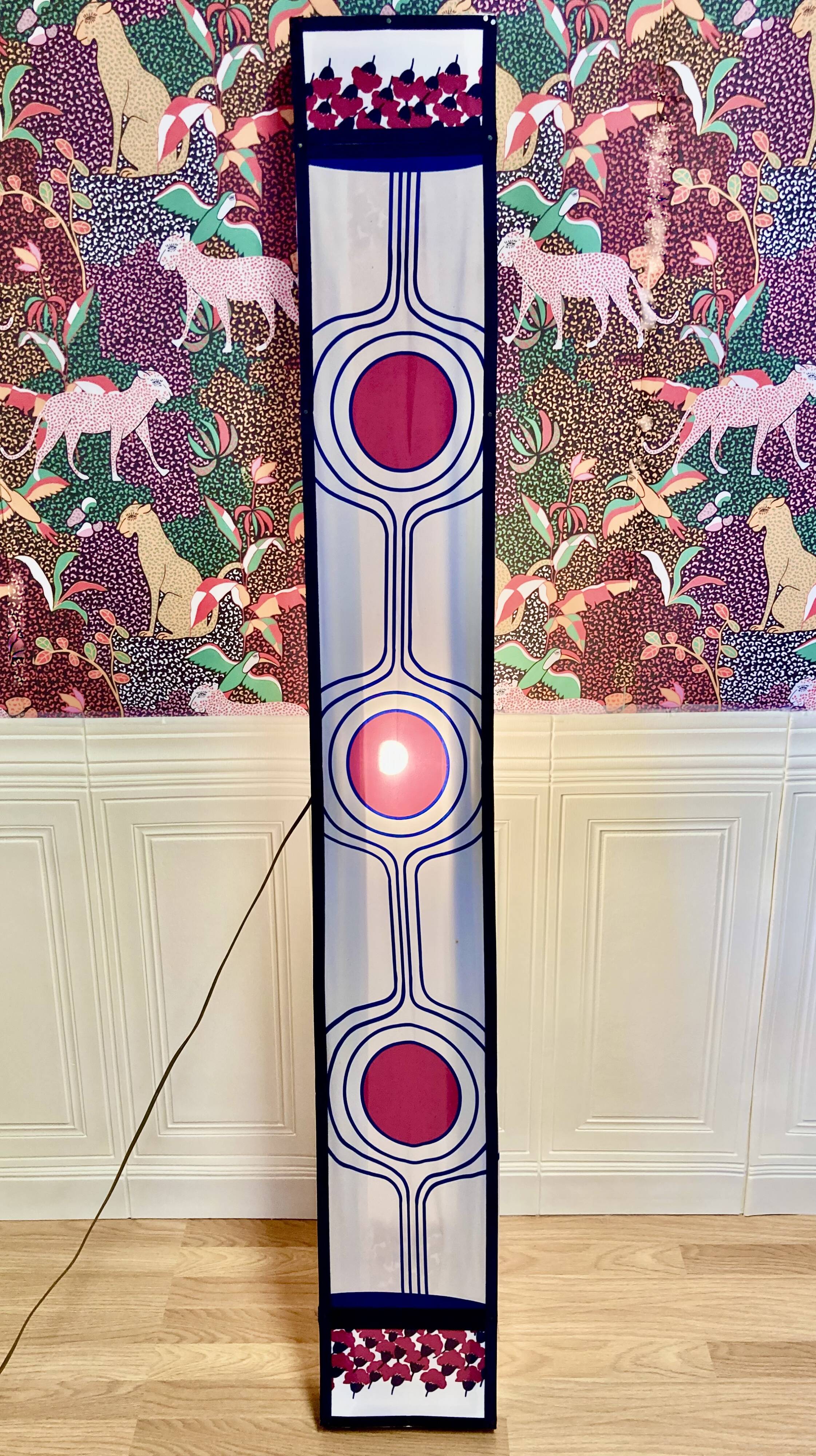 Large applique "scandinavian design".