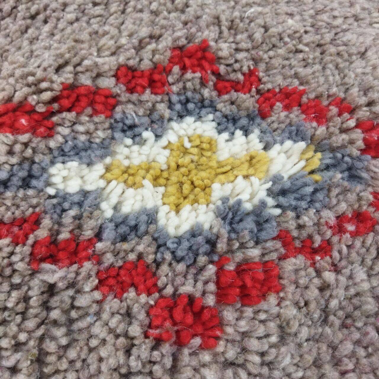 Azilal Berber rug in handmade wool 306 X 190 CM