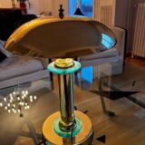 Banker mushroom desk lamp