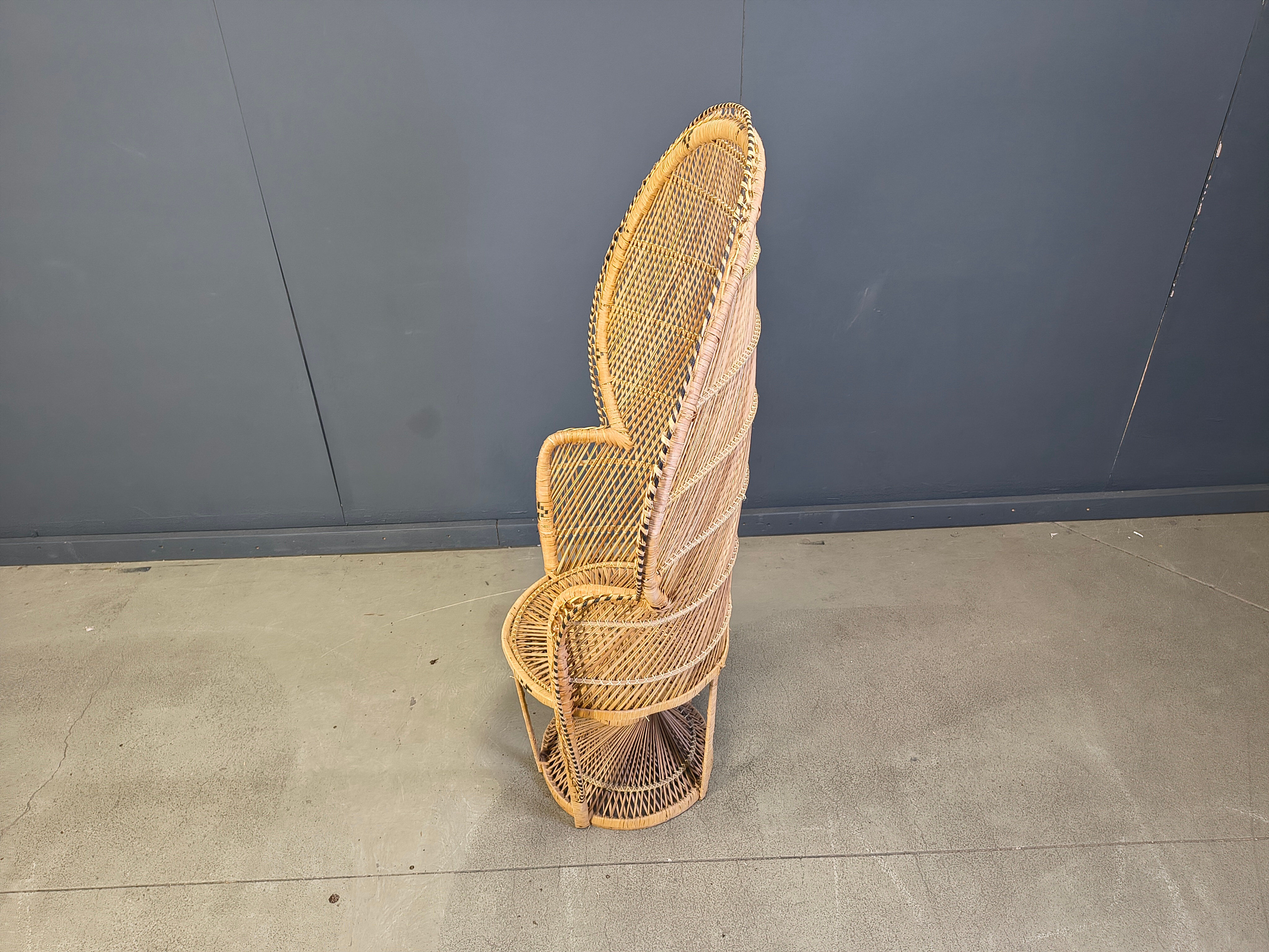 Vintage wicker peacock chair, 1970s