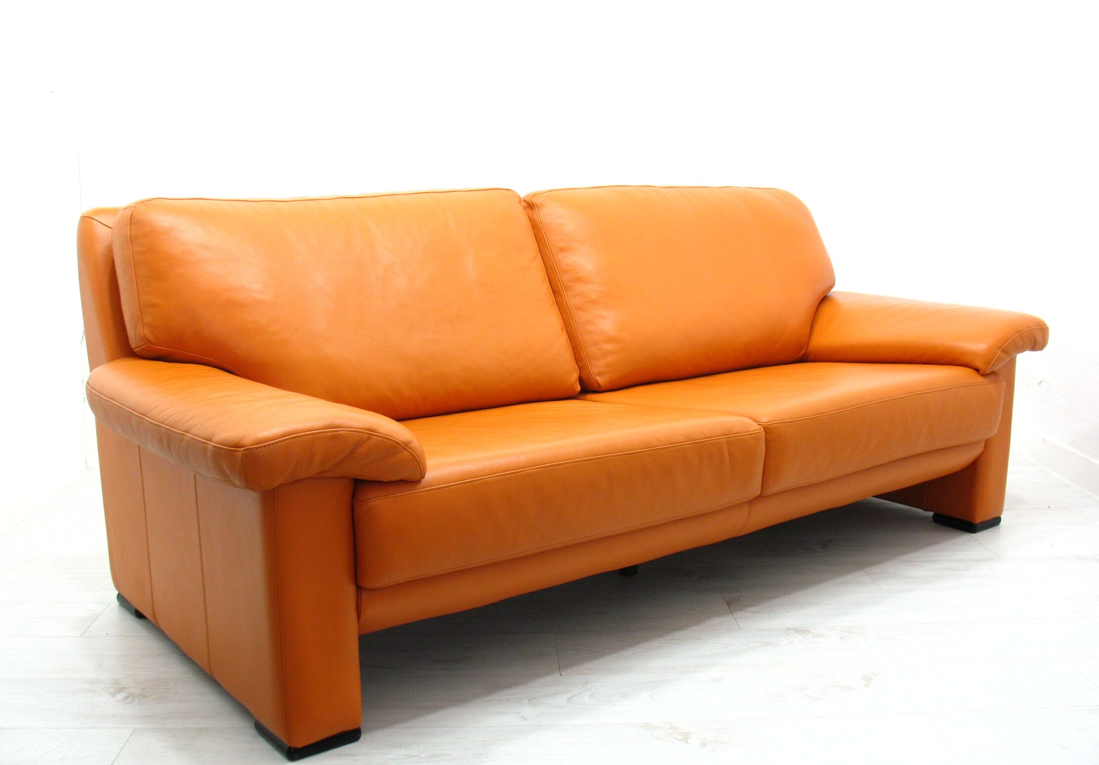 Leather sofa Willi Schillig 90s