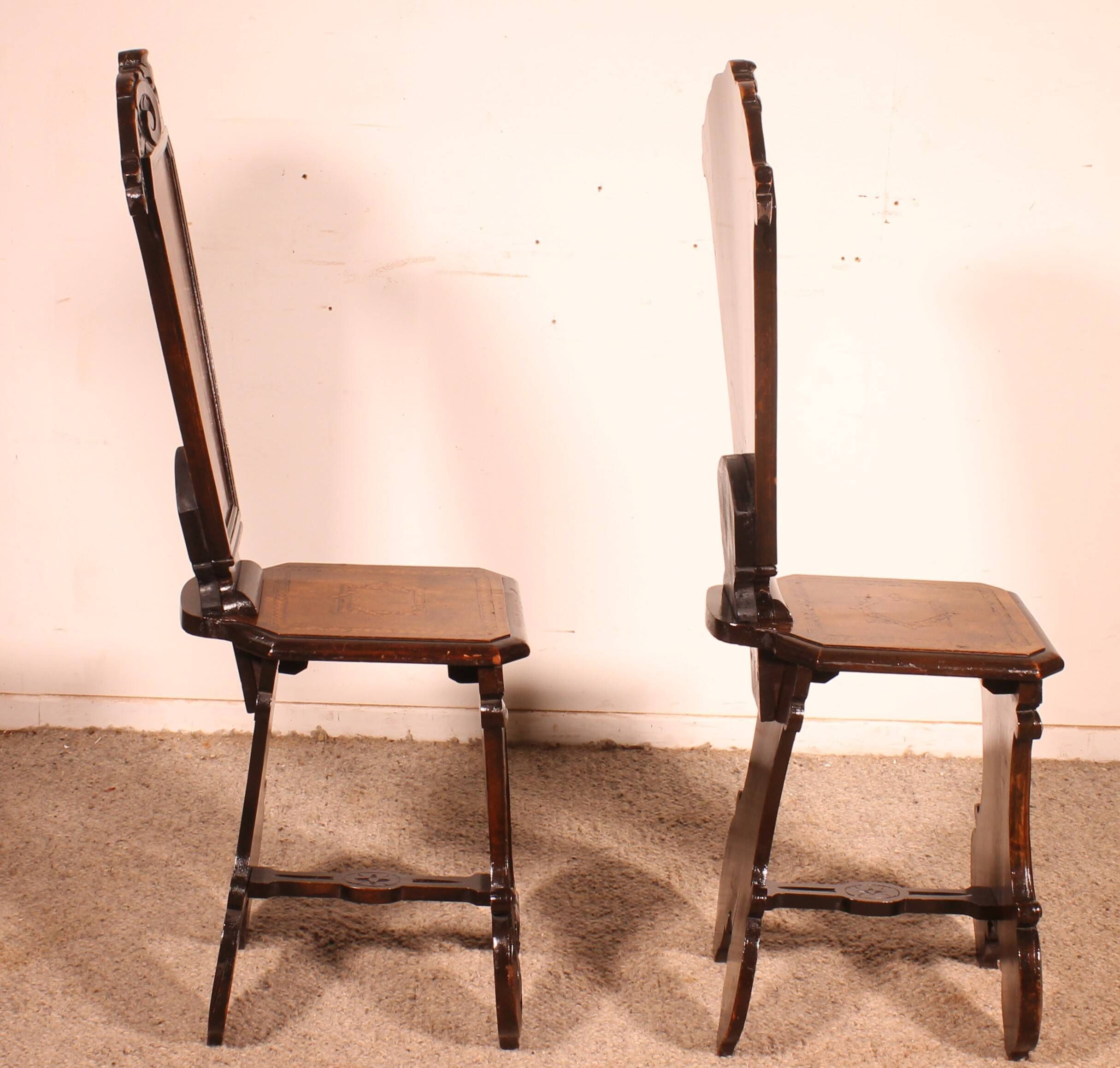pair of stools in walnut and marquetry - 19th century
